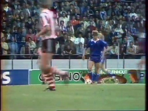 EINDHOVEN - AZ 67 - 1981 - SAISON 1981/1982 -