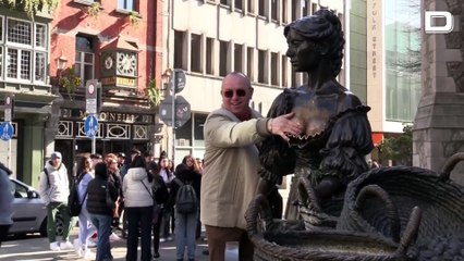 Dublín toma medidas para frenar el manoseo a la estatua de Molly Malone