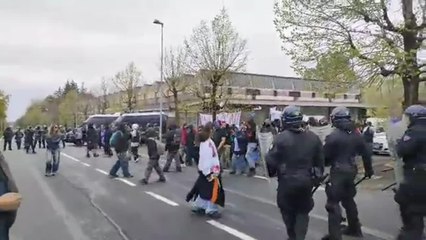 Rave party a Torino, intervengono le forze dell'ordine