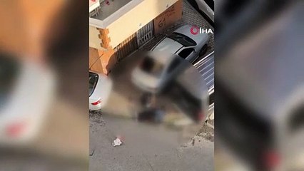 Karısını bıçaklayarak katletti