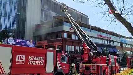 Beşiktaş'ta kafede yangın paniği!