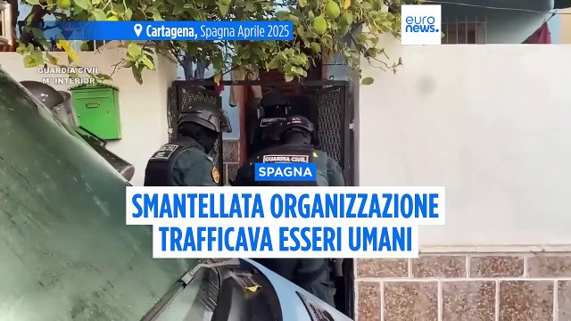 Spagna, smantellata organizzazione di trafficanti di esseri umani: contrabbandava migranti nell'Ue
