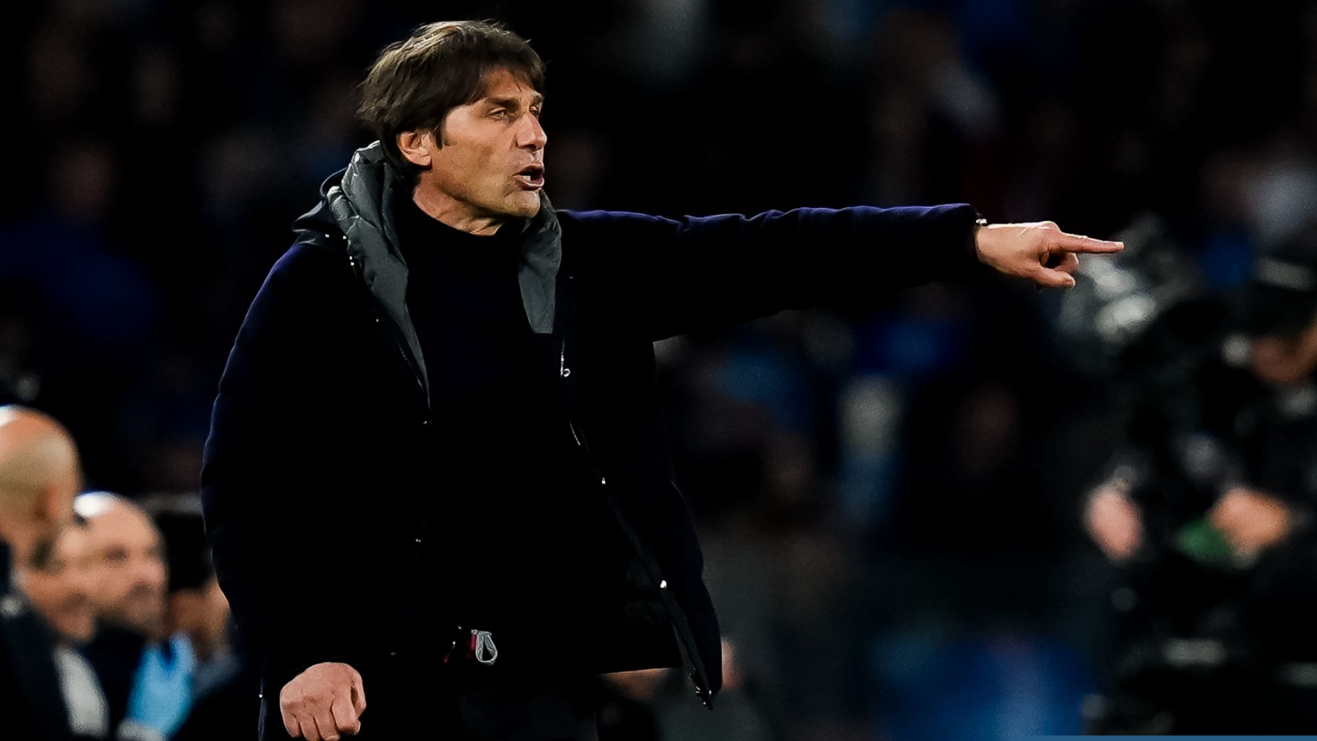 Conte wary of struggling Empoli as title race hots up