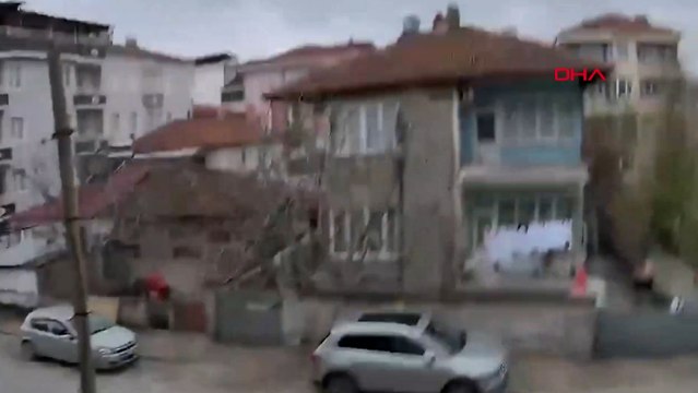 Amasya'daki deprem anı güvenlik kamerasında