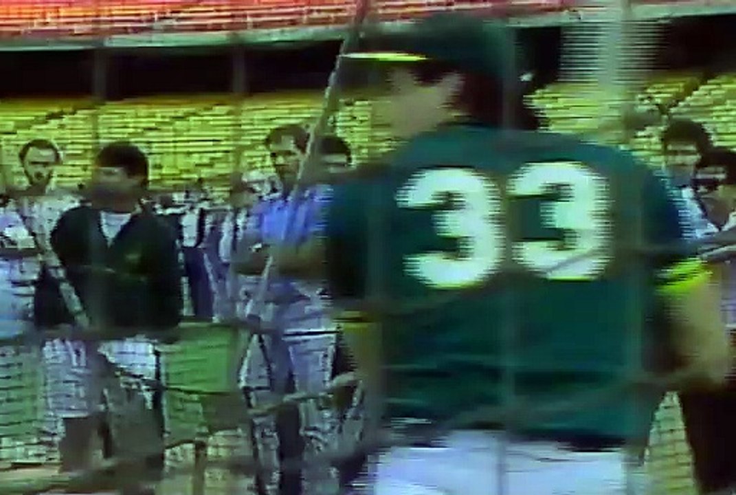 MLB 1988 World Series - Los Angeles Dodgers vs Oakland Athletics