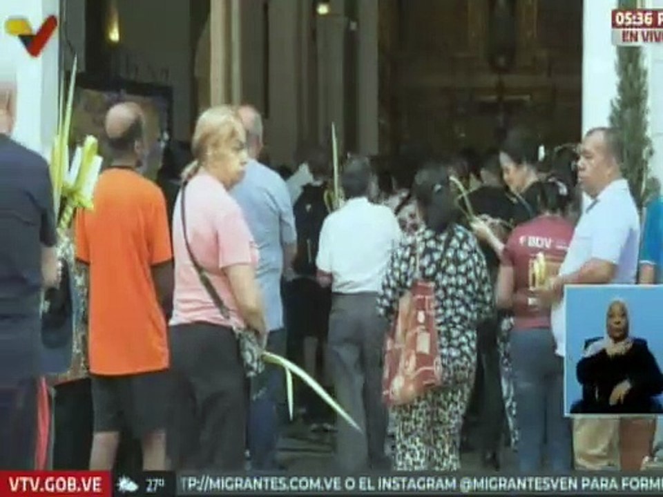 Feligreses caraqueños acudieron a la misa del Domingo de Ramos y bendición de las palmas