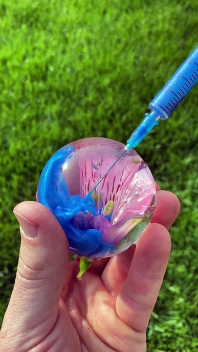 820_Frozen flower 🌸 wait for the break at the end 😯 #satisfying #oddlysatisfying #foryou #fyp #asmr