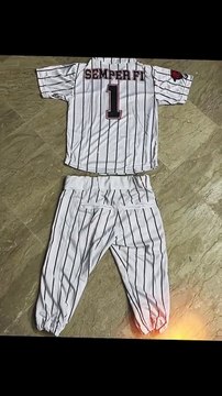 Annafi Industries Sports Wear Manufacturing Company is Pakistan's 1st comprehensive sports B2B Company providing wide range of branded Sports wear, Active wear, Casual wear, Fashion Wear, Street Wear, Leather jackets, Gloves, Accessories & Sports Balls