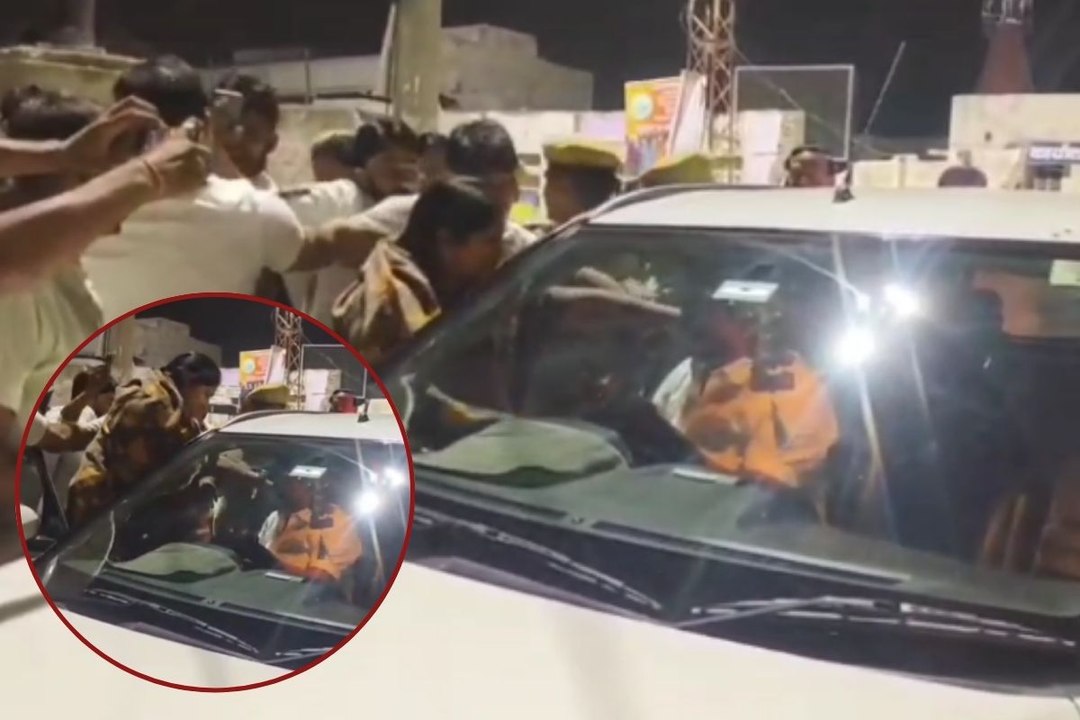 राजस्थान में अंबेडकर की प्रतिमा पर पट्टिका को लेकर हाथापाई पर उतरीं विधायक, BJP नेता के फाड़े कपड़े
