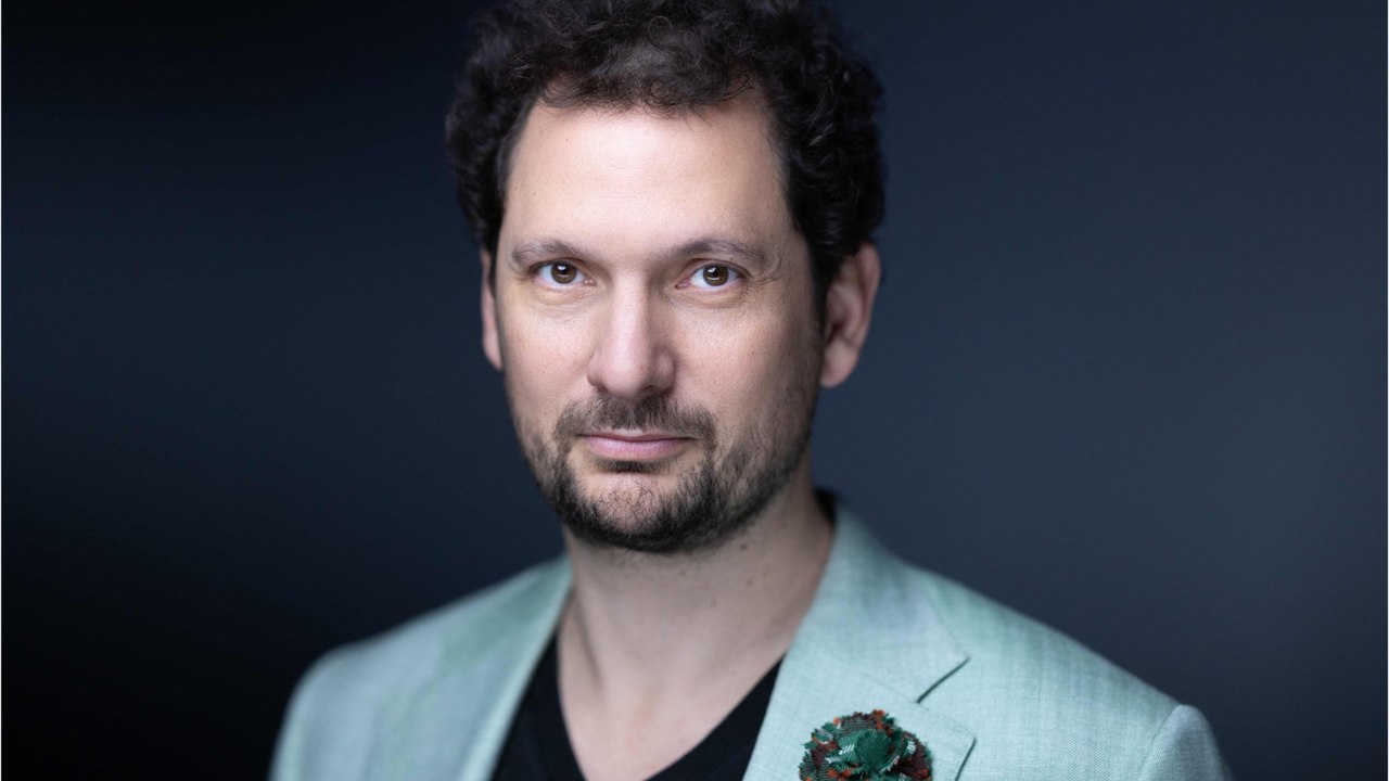 Eric Antoine en couple avec Gennifer Demey : avant d’être amoureux, ils ont été amis pendant 2 ans !