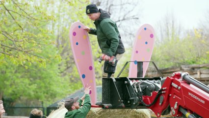Osterhase im Tiergarten Schönbrunn - Spaß für Kinder und Nashorn