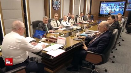 Yaşar Güler: Silah bırakmayan her yapı meşru hedefimiz