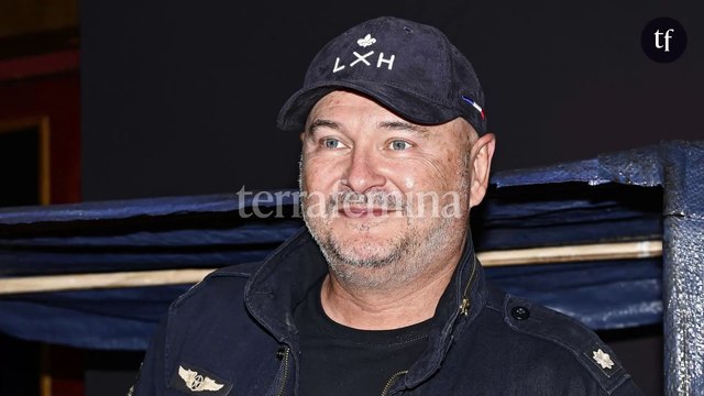 Il a détruit ma vie : Cauet fait son retour à la radio, l'une de ses victimes présumées témoigne