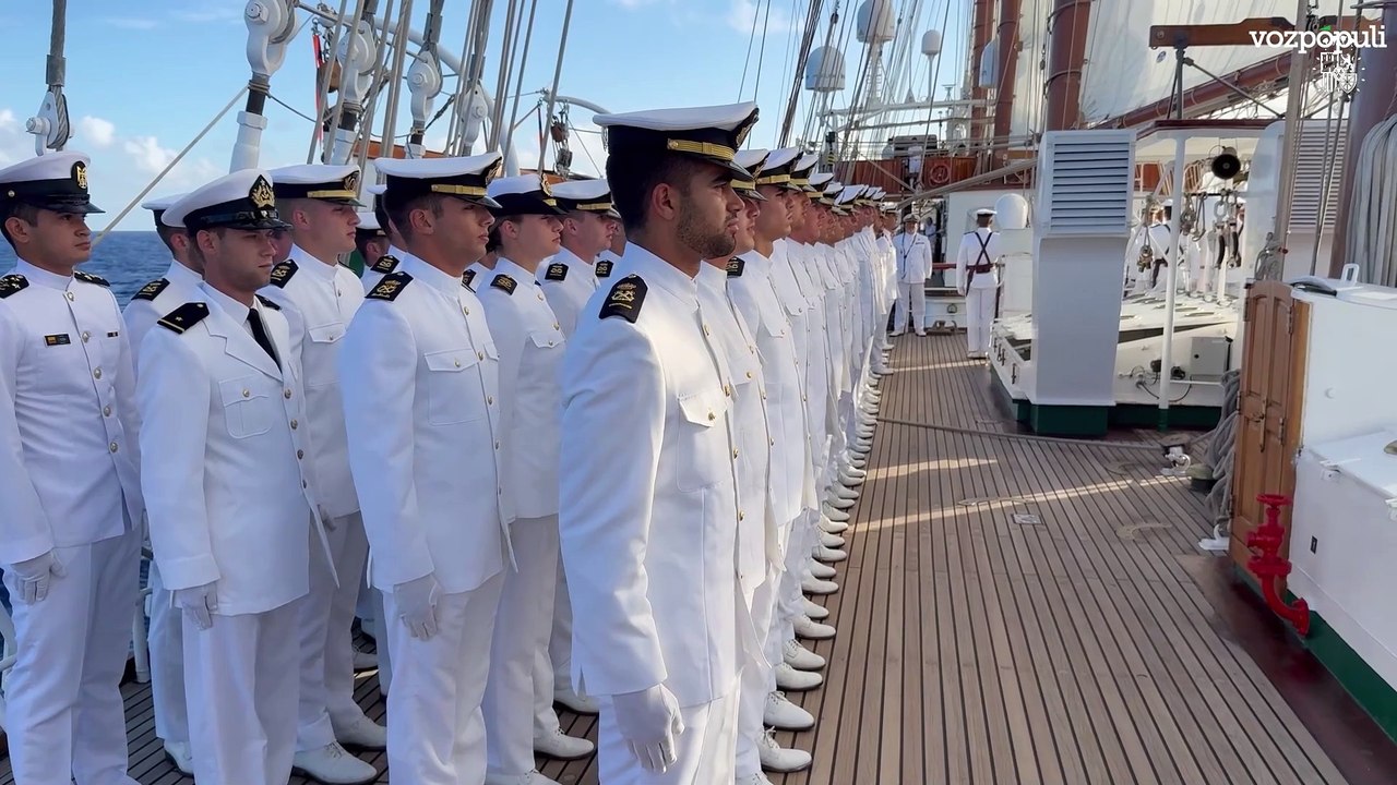 Princesa Leonor se ejercita y trabaja junto a sus compañeros en Elcano