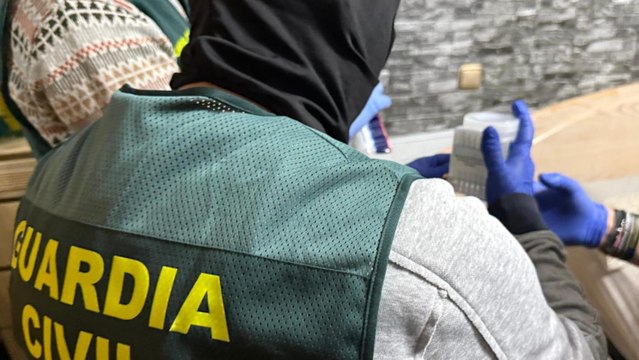 Un detenido y un punto de venta de sustancias estupefacientes desmantelado en Benavente dentro de la operación AMELGA