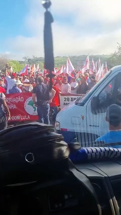 Protestos interditam duas rodovias federais no interior de Alagoas