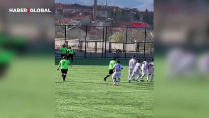 Amatör maçta hakeme yumruklu saldırı