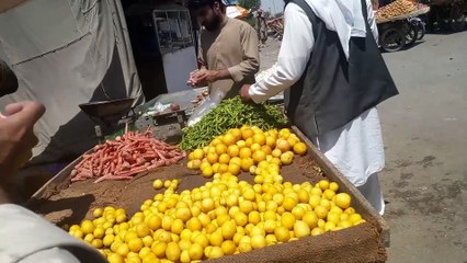 Vegetables and fruits purchasingسبزیوں اور پھلوں کی خریداری, vlog #1