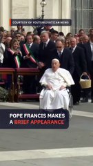 Pope Francis makes brief appearance after Palm Sunday service