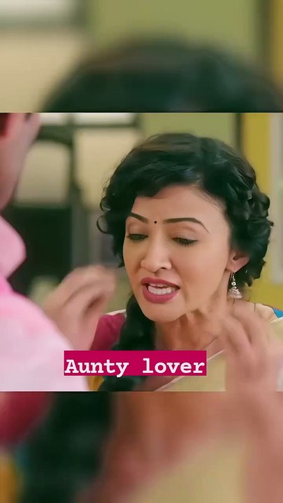 Aunty Lover 😅