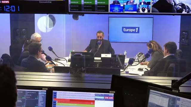 Cyril Hanouna - «Si Emmanuel Macron ne laisse rien faire à Bruno Retailleau, si il n'a pas de marge de manœuvre alors qu'il démissionne» s'agace Christine, auditrice d'Europe 1