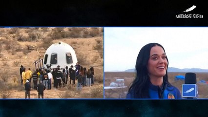Katy Perry nach Flug ins All: "Zehn von zehn"