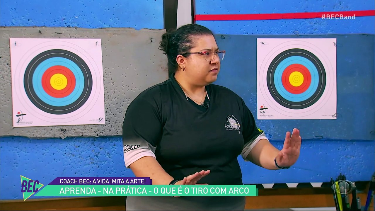 Coach Bec: Gêmeas se aventuram no tiro com arco, o famoso ‘arco e flecha’