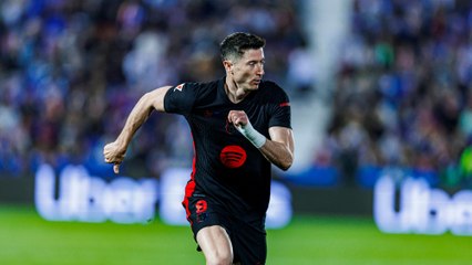 Flick vergleicht Lewandowski mit Ronaldo: "Er hat alle Parameter"