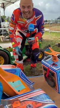 Une course de tracteurs tondeuses en 4h