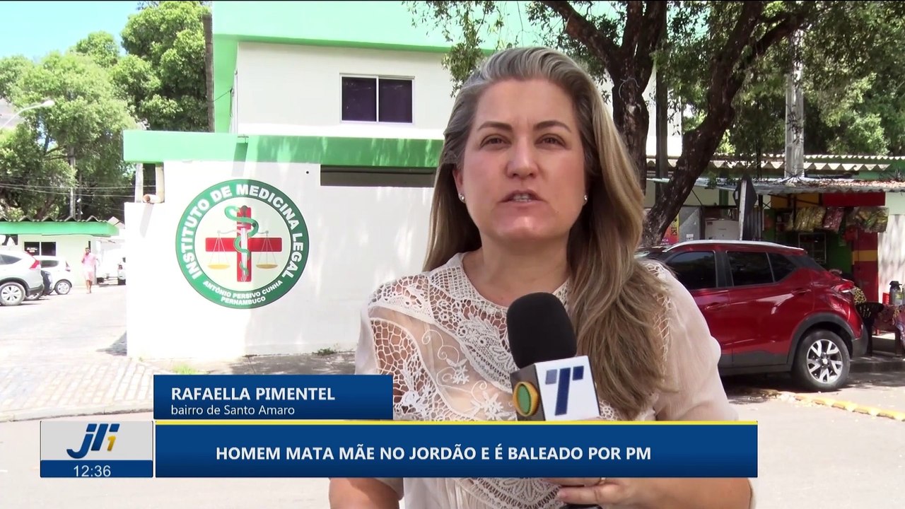 Homem mata mãe no Jordão e é baleado por PM
