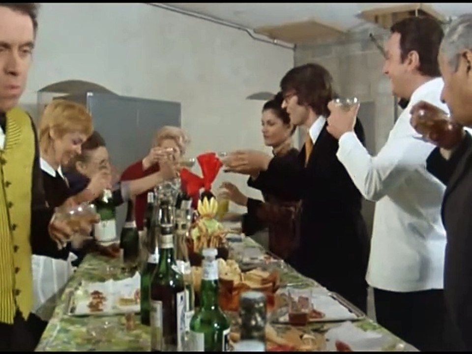 Le Concierge Jean Girault Daniel Ceccaldi, Michel Galabru, Bernard Le Coq,Carmet,Prévost 1973)