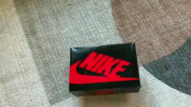 Air Jordan 1 Retro High OG ‘Patent Bred’ sneakers