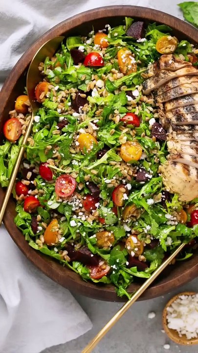 Easy Macro Friendly Chicken and Vegetable Fall Salad with Dressing | Healthy Recipes