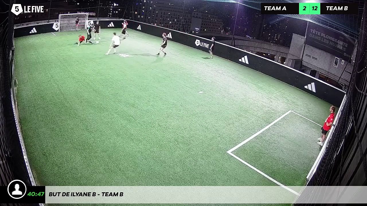 But de Ilyane B - Team B