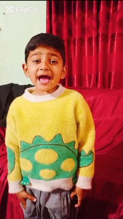 آپ کا جملہ "قومی ترانہ عبداللہ بہترین انداز میں پڑھ رہا ہے" کا انگریزی ترجمہ ہوگا:  "Abdullah is reciting the national anthem in an excellent manner."  یا تھوڑا مزید خوبصورت انداز میں:  "Abdullah is beautifully reciting the national anthem with great pass