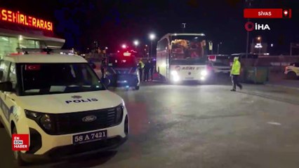 Sivas'ta bir kişinin üzerinden geçen şoför kendisini ihbar etti