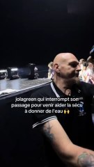 Jolagreen descend pour partager de l’eau 💧