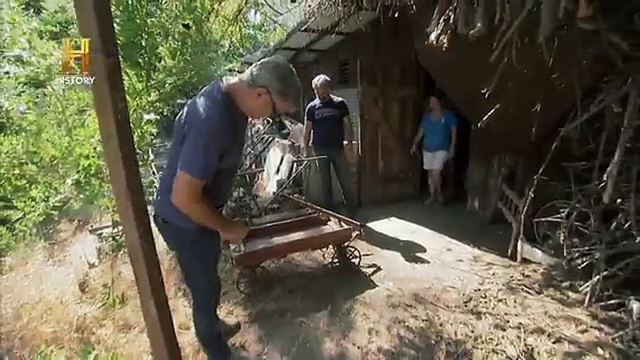 Cementerio de Autos 🚗🌲 - CAZADORES DE TESOROS  EPISODIO COMPLETO