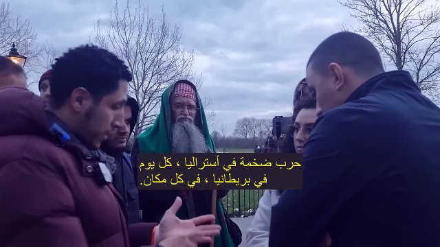 An Italian woman is convinced that Islam is the truth. Will she submit_ Italian and shamssi speakers corner (arabic subtitle)