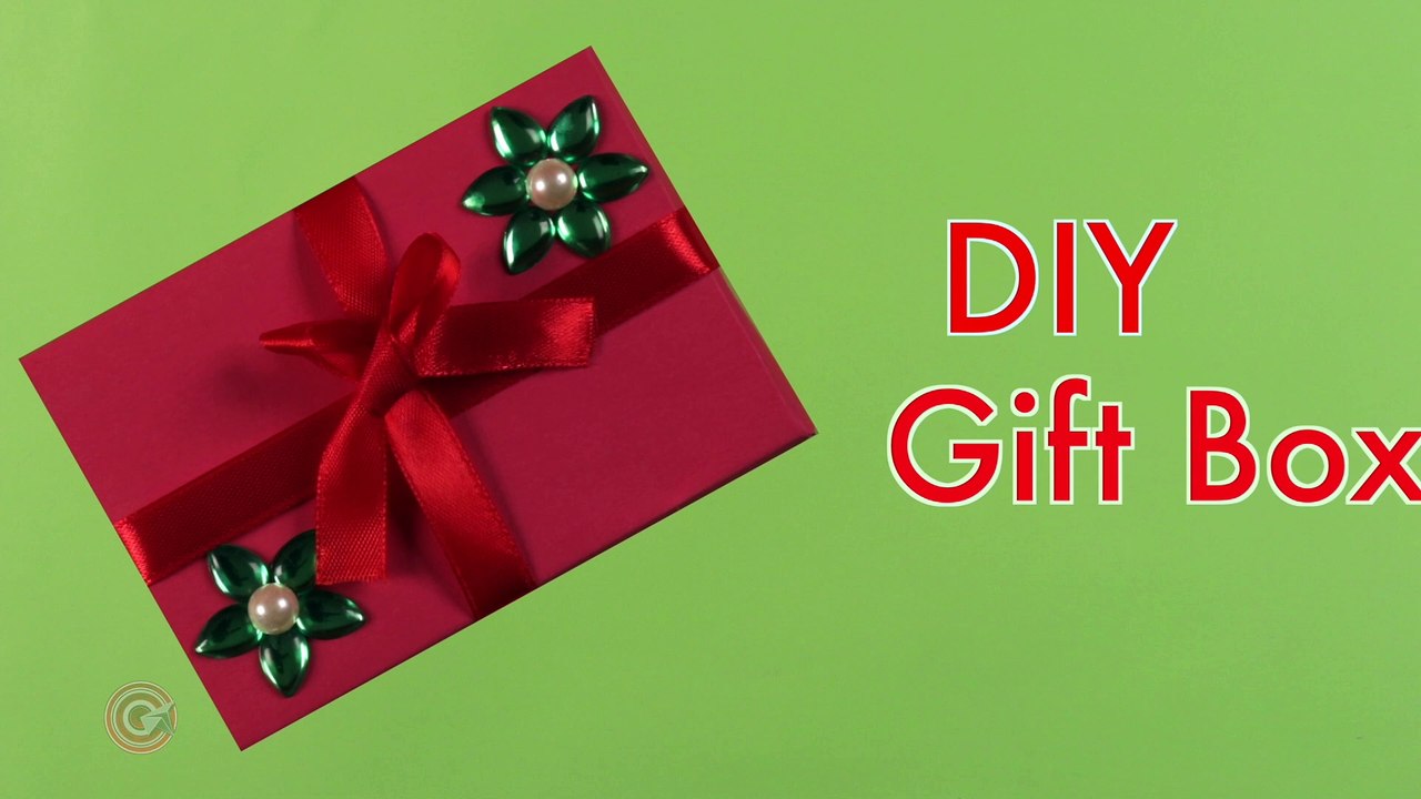 How to Make a Gift Box – Easy DIY with Paper and Craft Materials