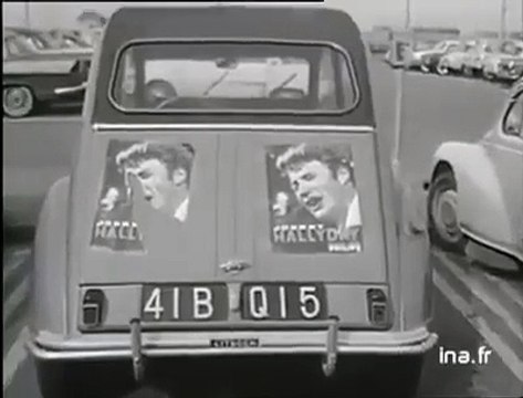 Johnny Hallyday à Orly – Reportage ORTF du 12 Mars 1962 (Actualités Françaises 13h)