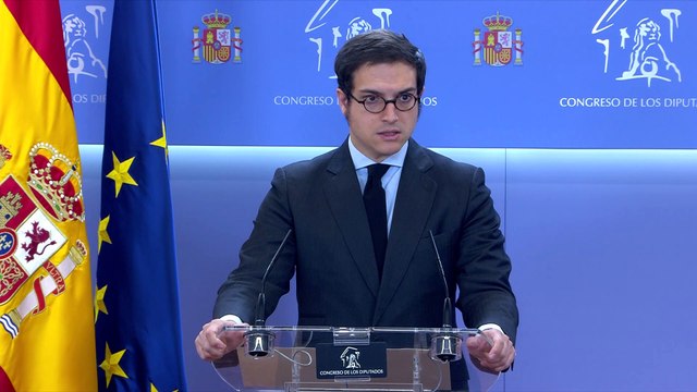 Vox acusa a Pilar Alegría de tapar su responsabilidad en la corrupción de Ábalos