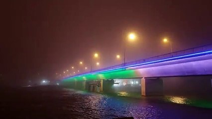 Iraq sandstorm closes airports, puts 3,700 people in hospital