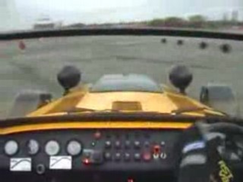 V8_caterham