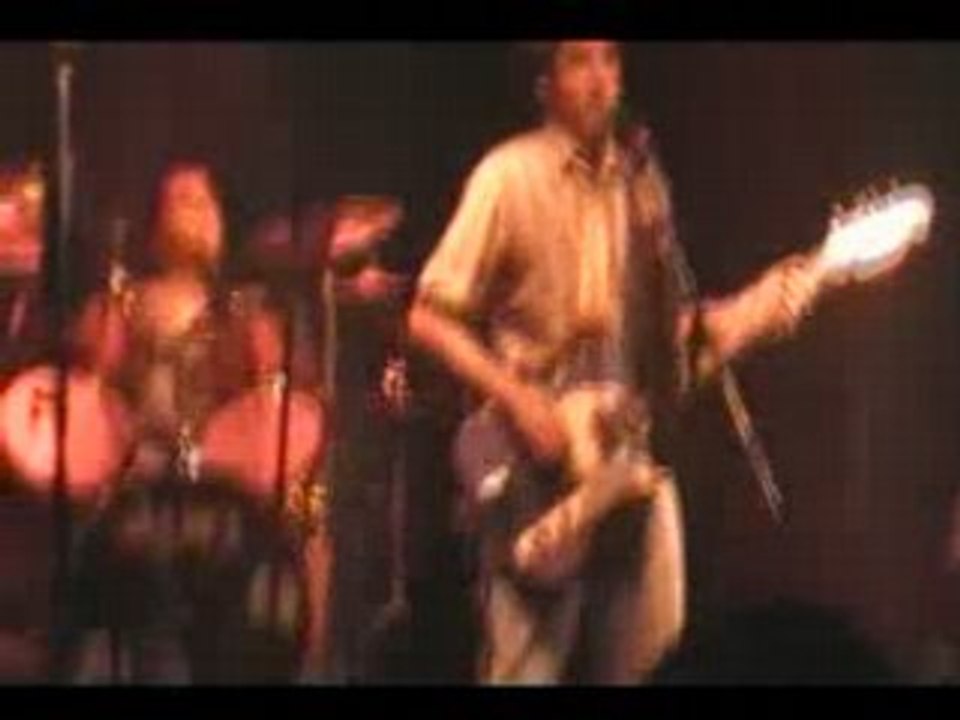 SIN CORDONES 3 en Vivo 2 de Mayo en el TEATRITO