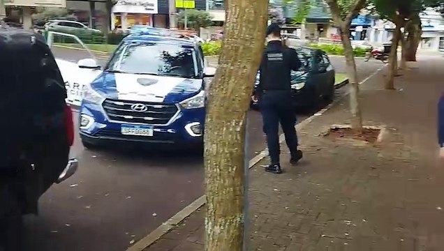 Mulher é presa pela GM após romper tornozeleira eletrônica em Cascavel