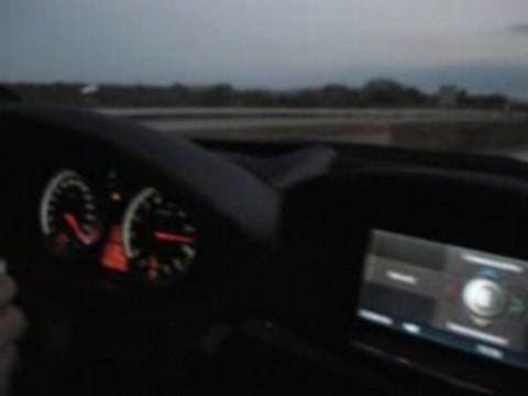 BMW M6 hits 330 kmh