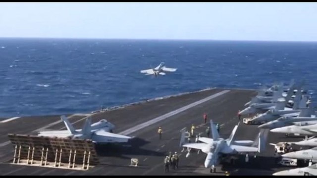 I jet militari Usa decollano per colpire gli Houthi nello Yemen