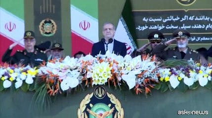 Giornata dell'esercito in Iran: la parata mentre il regime discute con Usa