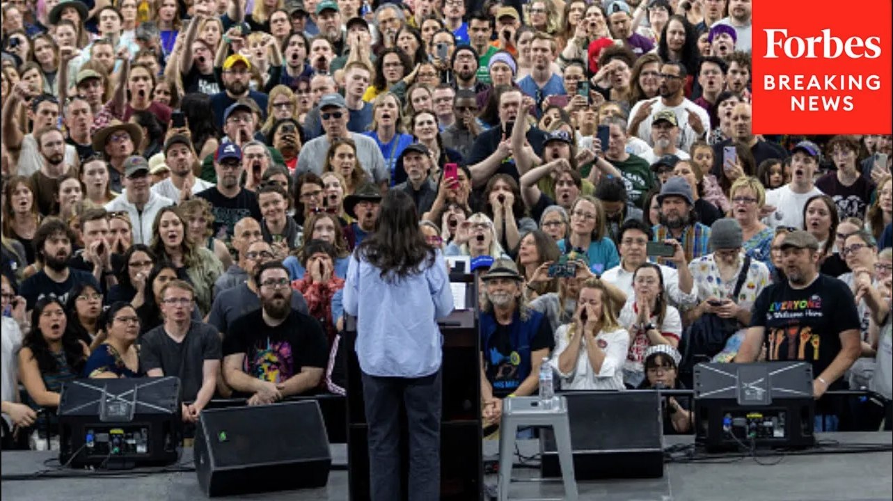 'Idaho Can Go From Red To Blue': Crowd Goes Wild As AOC Floats Ousting Idaho's Conservatives